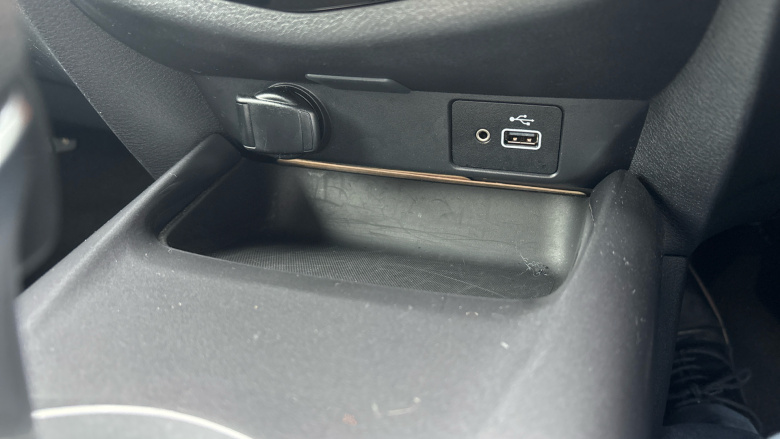 Nissan Juke 1.0 DiG-T 114 Acenta 5dr DCT Petrol Hatchback